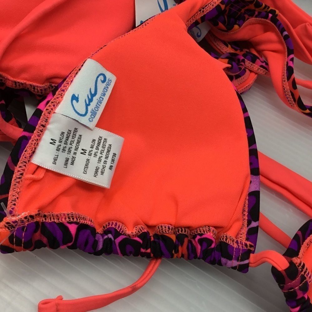 California Waves Animal Print Bikini Top (D7) - Picture 5 of 6